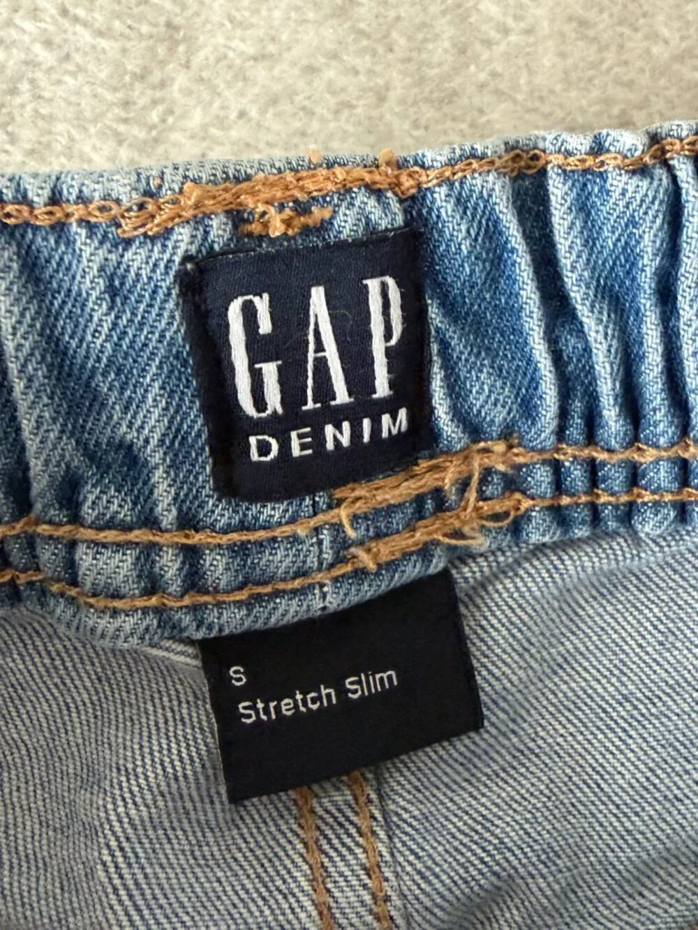 GAP Barrel Leg Pull-On 5 pocket Adjustable Waist Stretch Slim Jeans